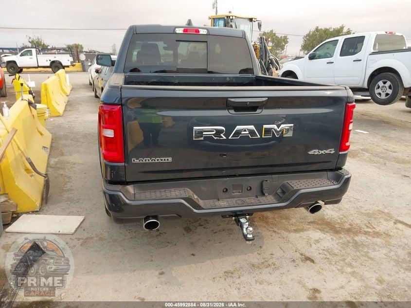 2026 RAM 1500 LARAMIE  4X4 5'7 BOX — фото 17
