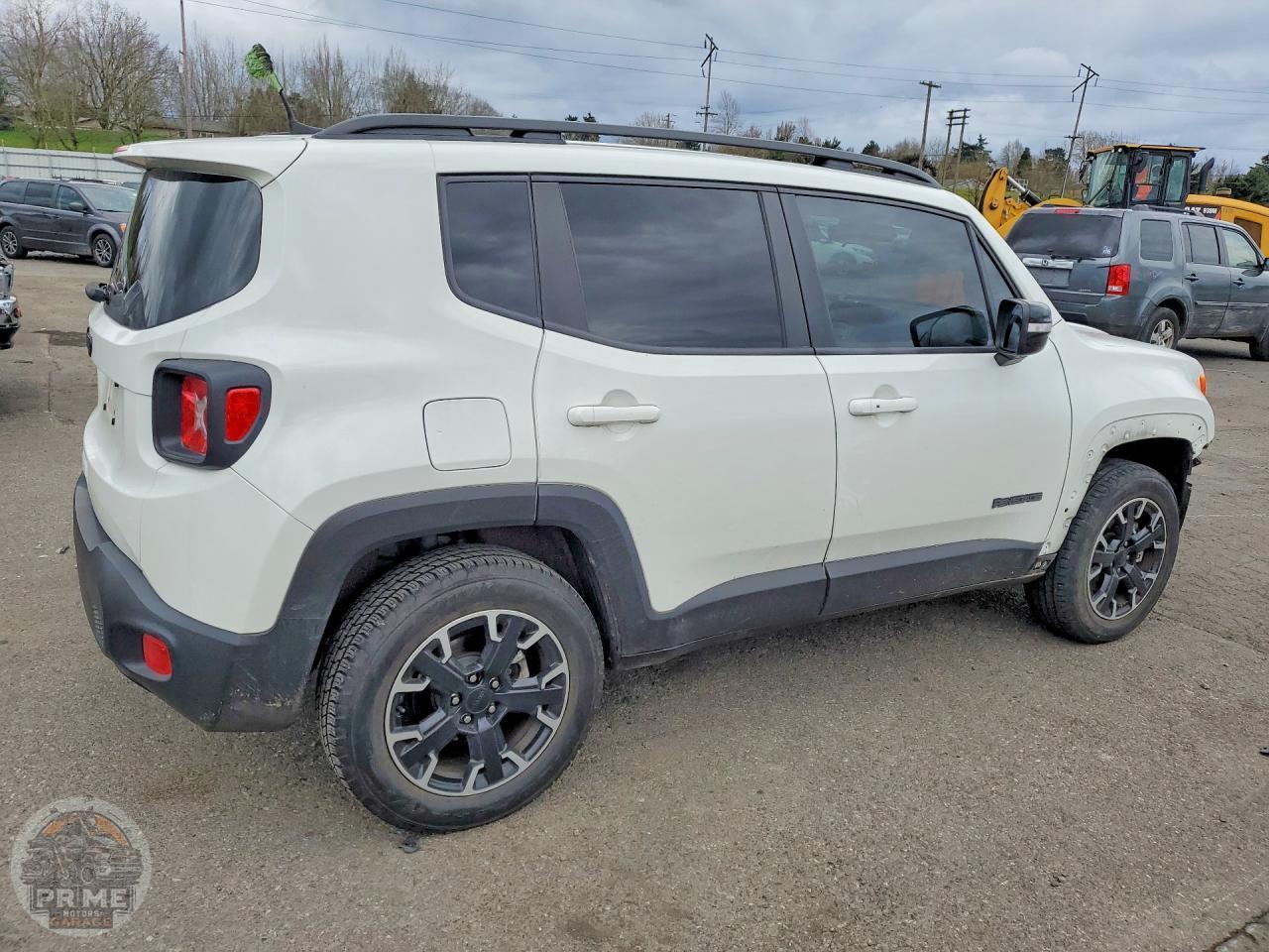 2023 JEEP RENEGADE — фото 3