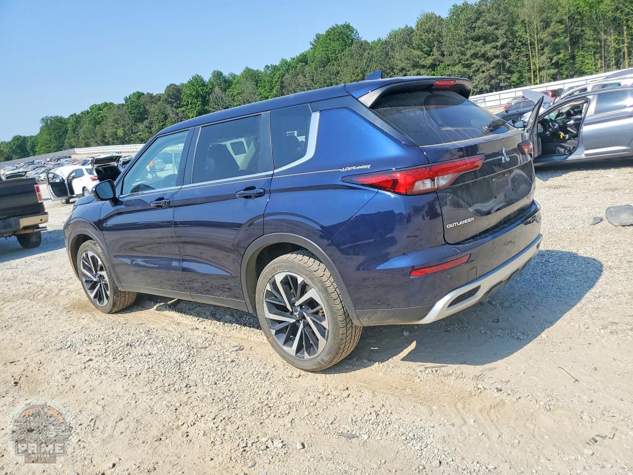 2023 MITSUBISHI OUTLANDER — фото 2