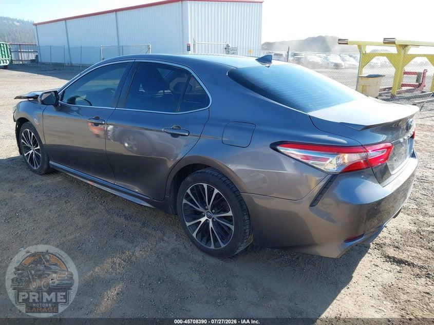 2019 TOYOTA CAMRY SE — фото 3