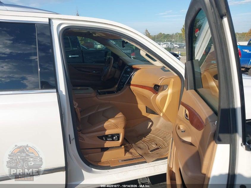 2016 CADILLAC ESCALADE ESV PLATINUM — фото 5