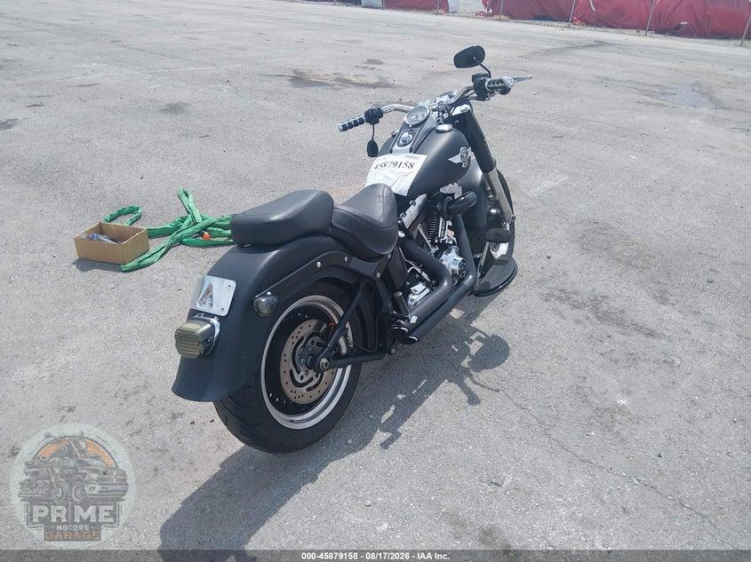 2011 HARLEY-DAVIDSON FLSTFB (FAT BOY LO) — фото 3
