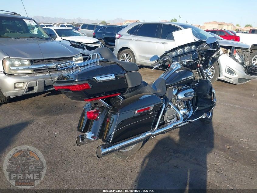 2017 HARLEY-DAVIDSON FLHTK (ULTRA LIMITED) ULTRA LIMITED — фото 4
