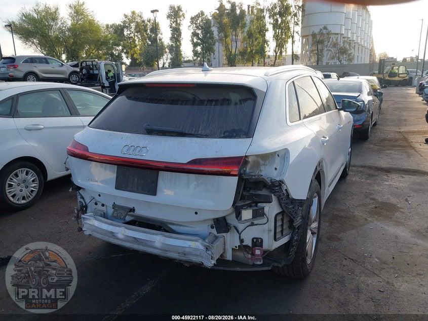 2019 AUDI E-TRON PREMIUM PLUS — фото 6