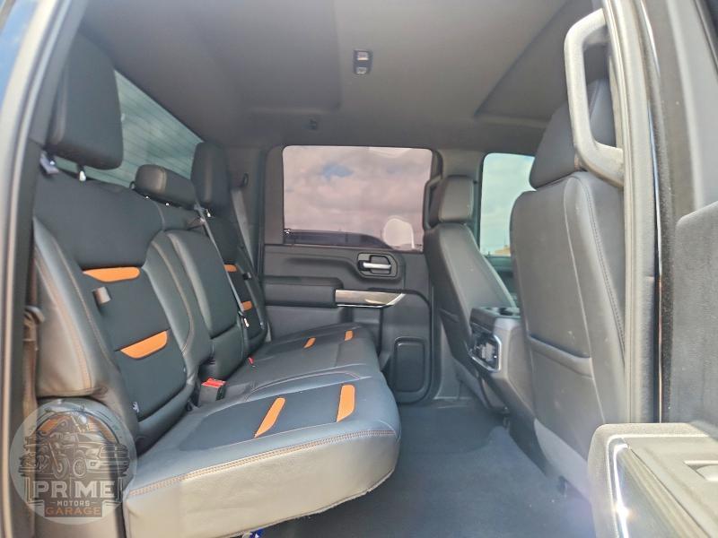 2023 GMC SIERRA — фото 10