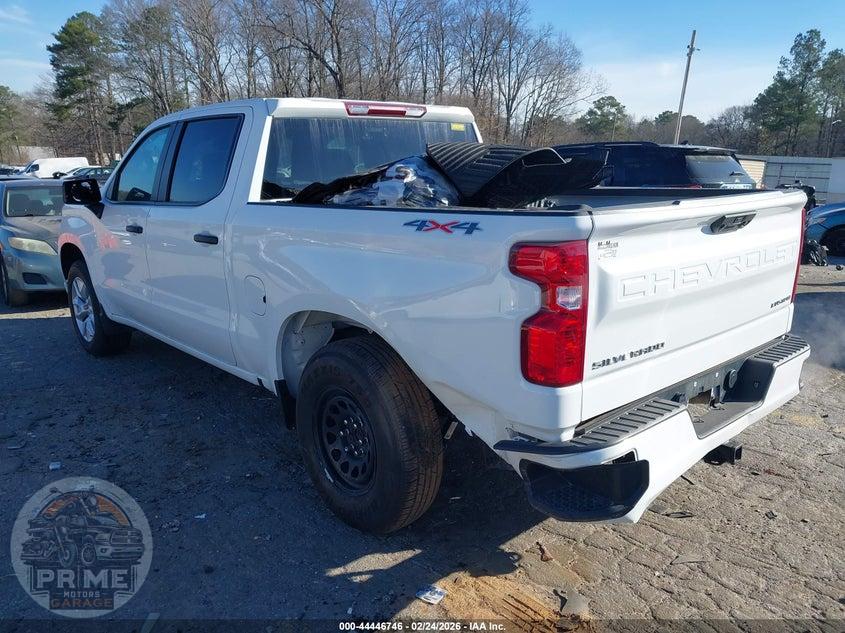 2024 CHEVROLET SILVERADO 1500 4WD  SHORT BED CUSTOM — фото 3