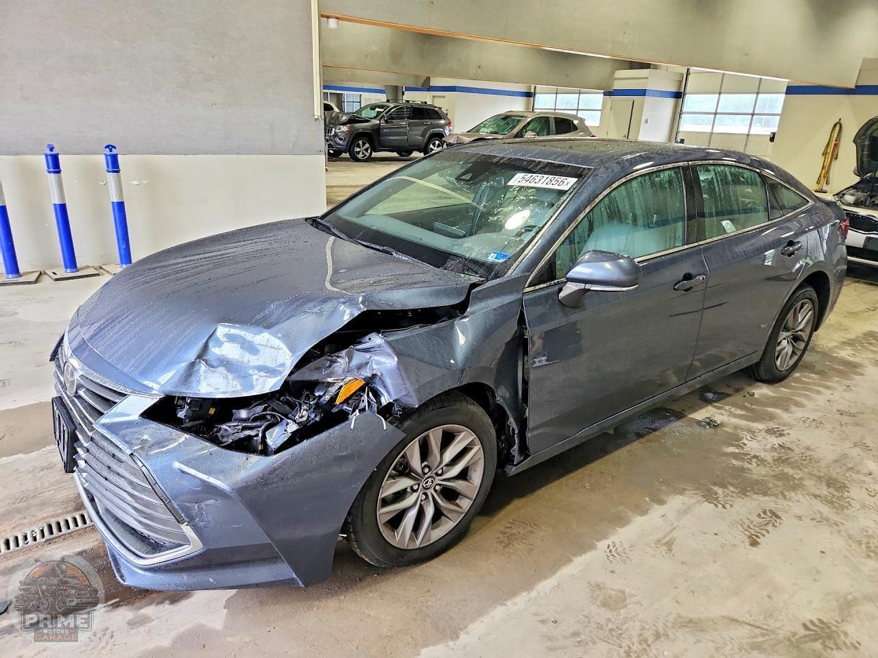 2020 TOYOTA AVALON — фото 1
