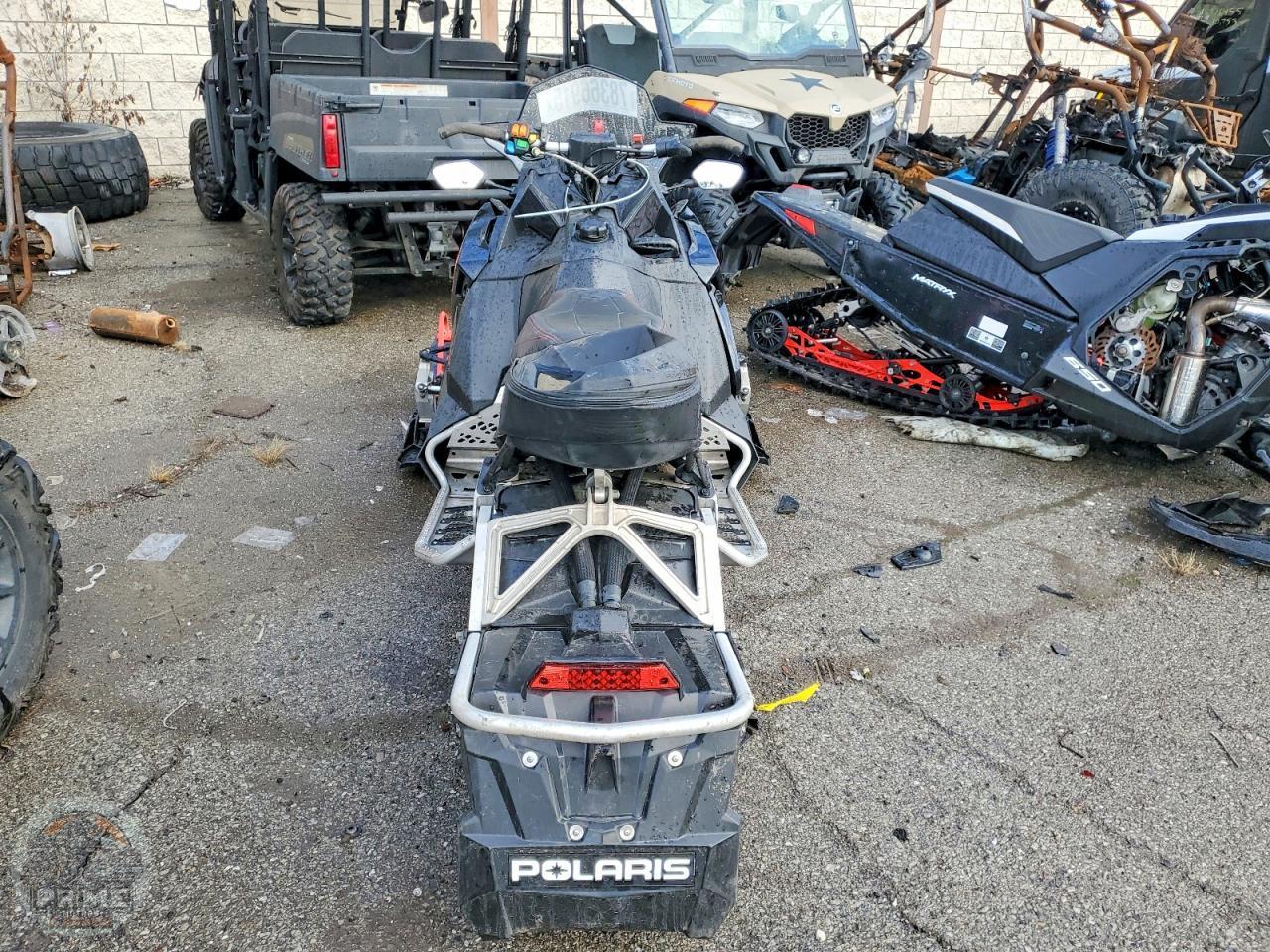 2015 POLARIS 800 — фото 6
