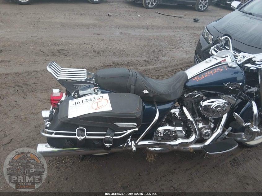 2013 HARLEY-DAVIDSON FLHRC (ROAD KING CLASSIC) ROAD KING CLASSIC — фото 12
