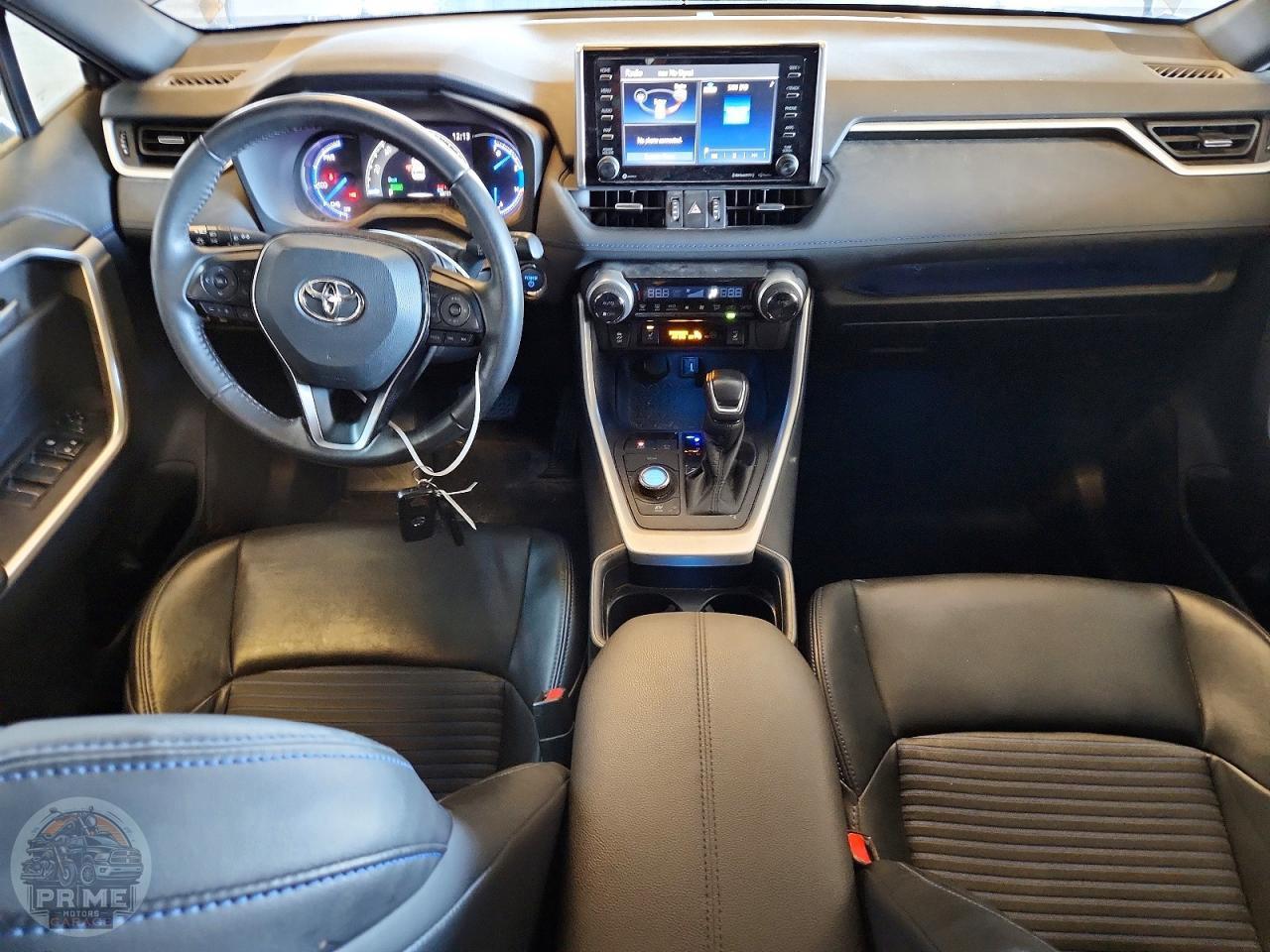 2021 TOYOTA RAV4 — фото 8