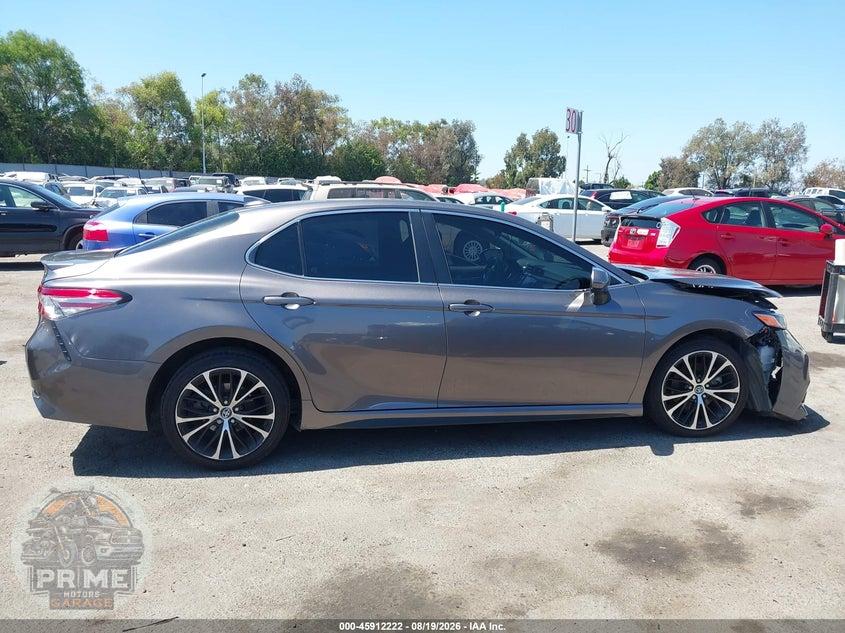 2019 TOYOTA CAMRY SE — фото 12