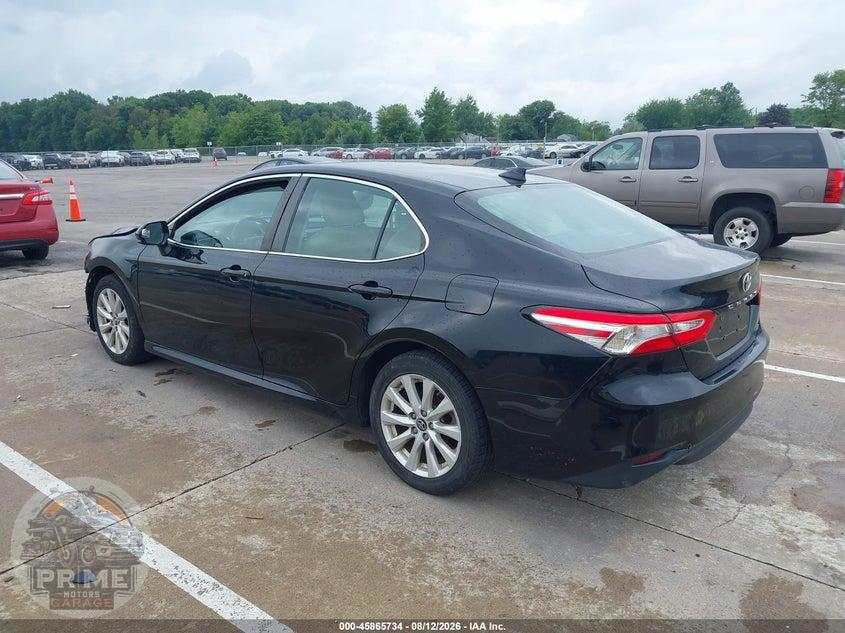 2019 TOYOTA CAMRY LE — фото 3