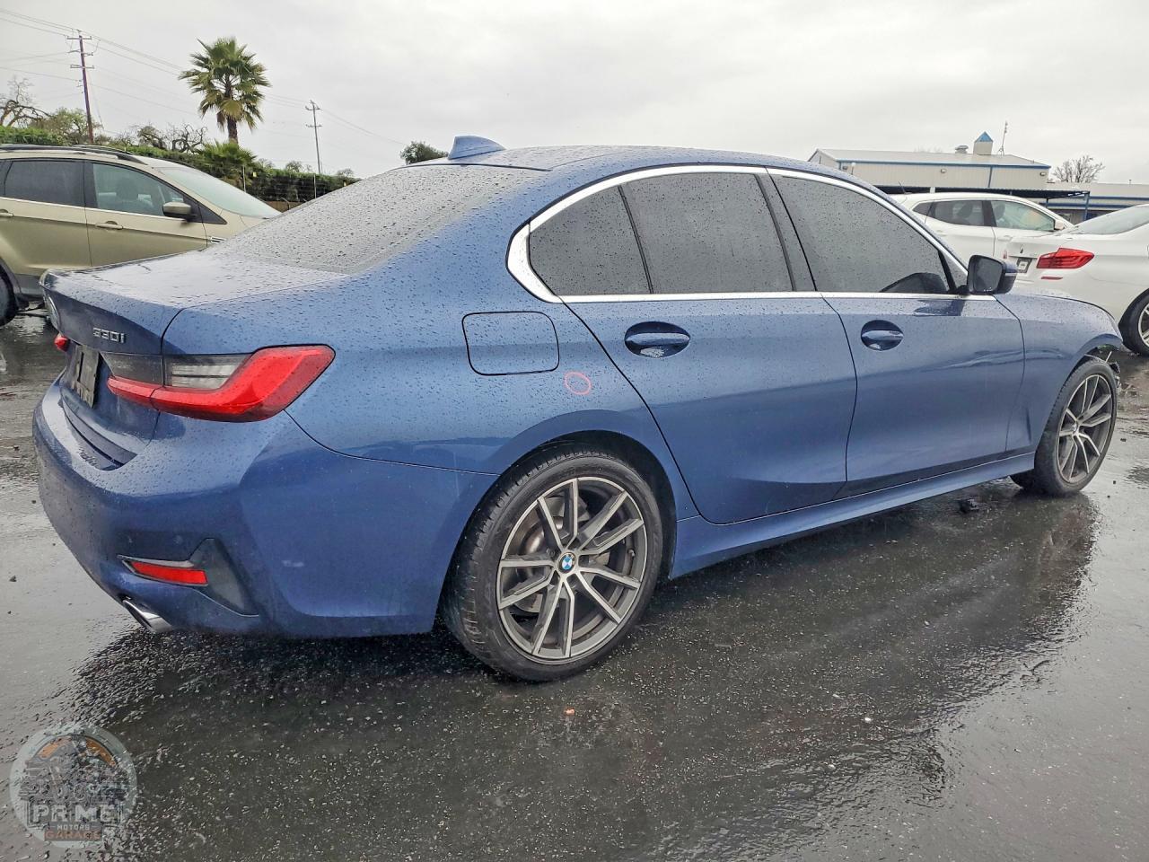 2021 BMW 3 SERIES — фото 3
