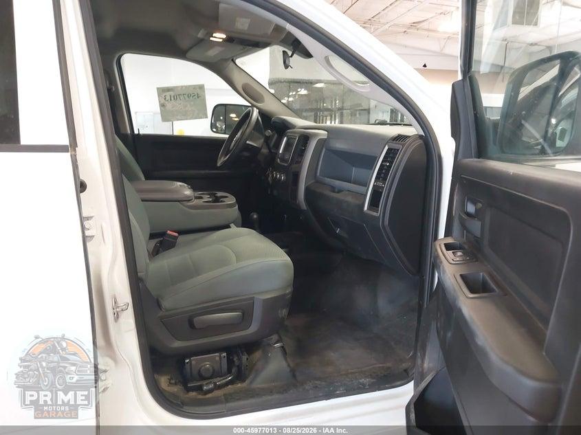 2018 RAM 3500 TRADESMAN  4X4 8' BOX — фото 5