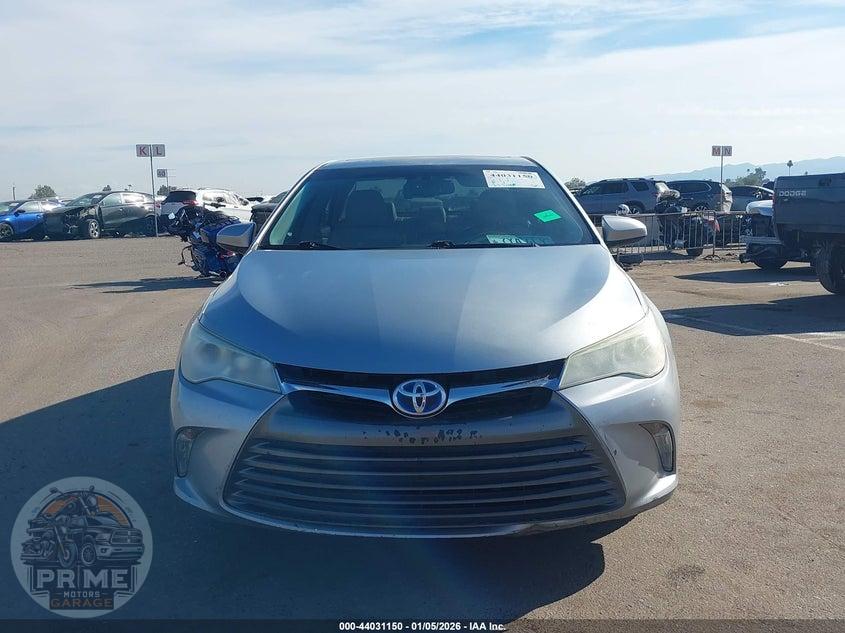 2015 TOYOTA CAMRY HYBRID XLE — фото 12