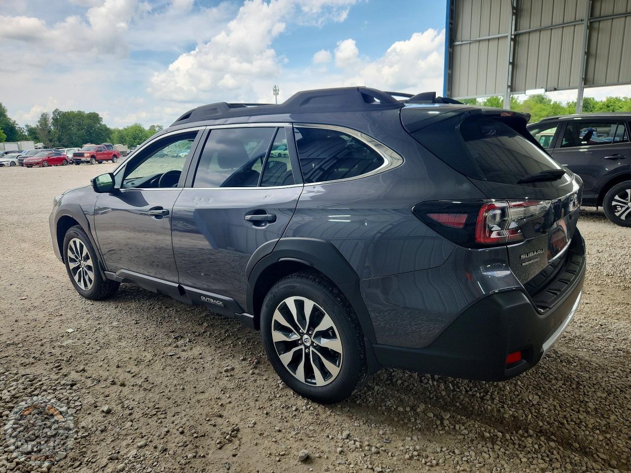 2024 SUBARU OUTBACK — фото 2