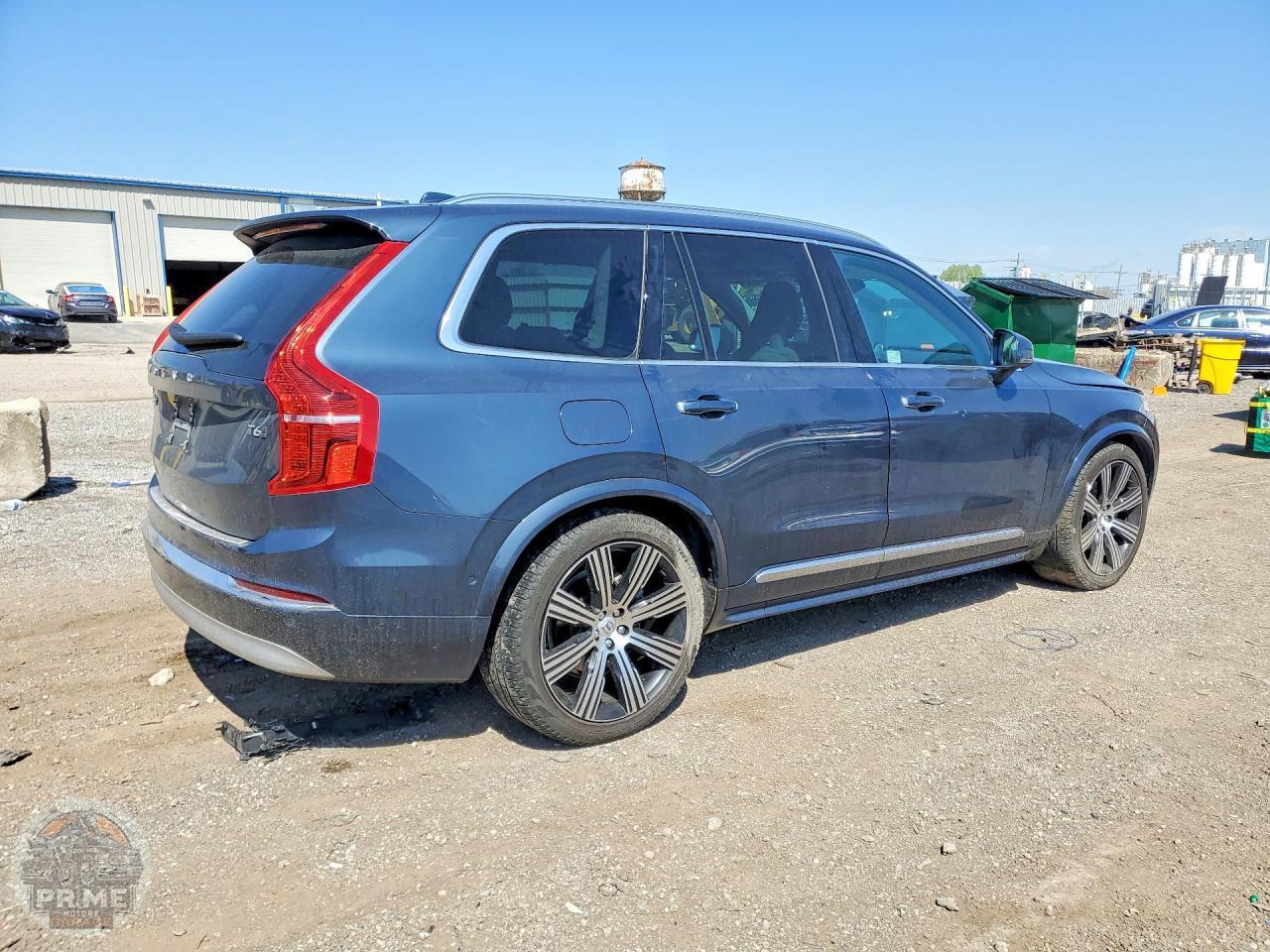 2022 VOLVO XC90 — фото 3