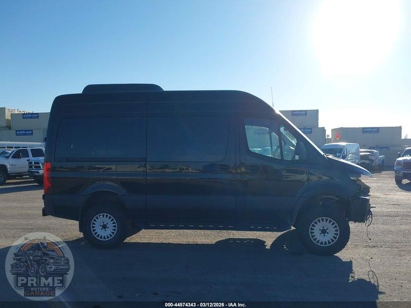 2024 MERCEDES-BENZ SPRINTER 2500 STANDARD ROOF 4-CYL DIESEL HO — фото 14