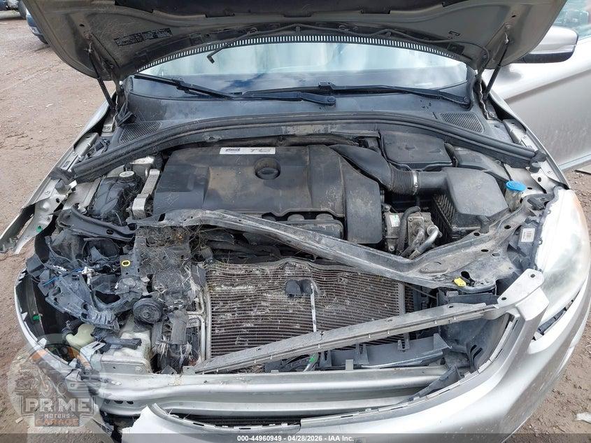 2014 VOLVO XC60 T6 PREMIER PLUS — фото 10