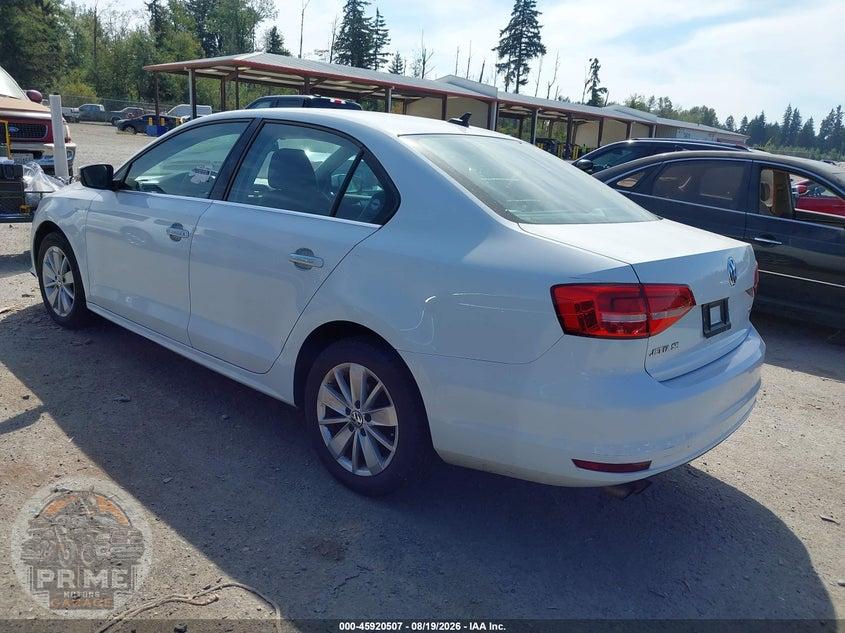 2015 VOLKSWAGEN JETTA 1.8T SE — фото 3