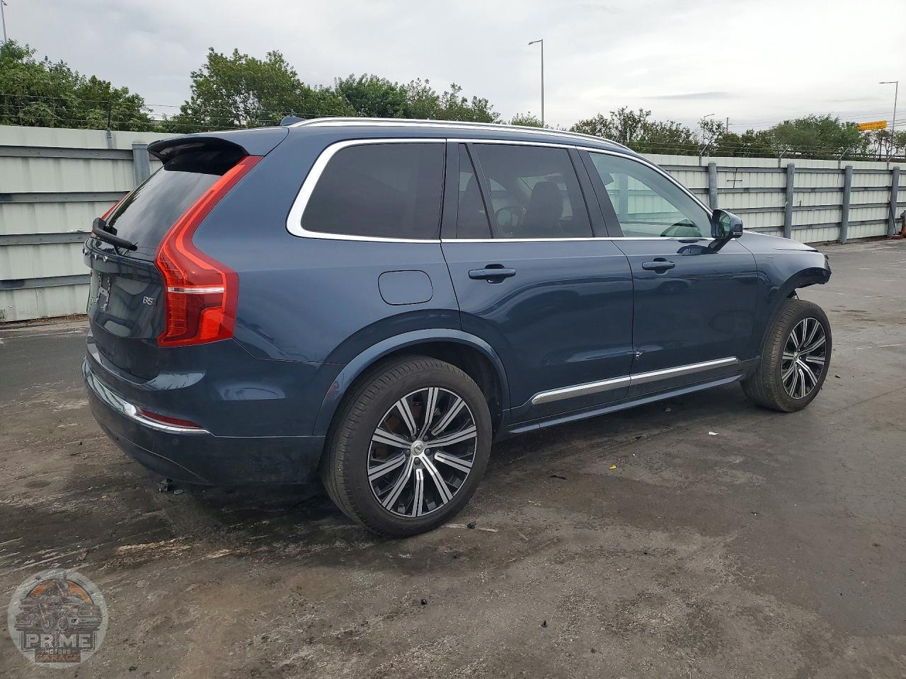 2025 VOLVO XC90 — фото 3