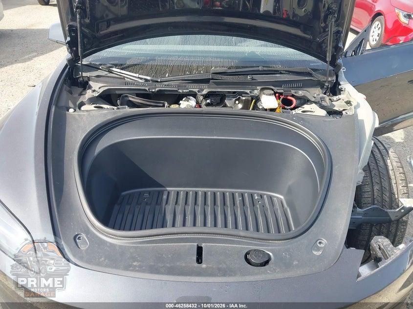 2025 TESLA MODEL 3 LONG RANGE ALL-WHEEL DRIVE — фото 10