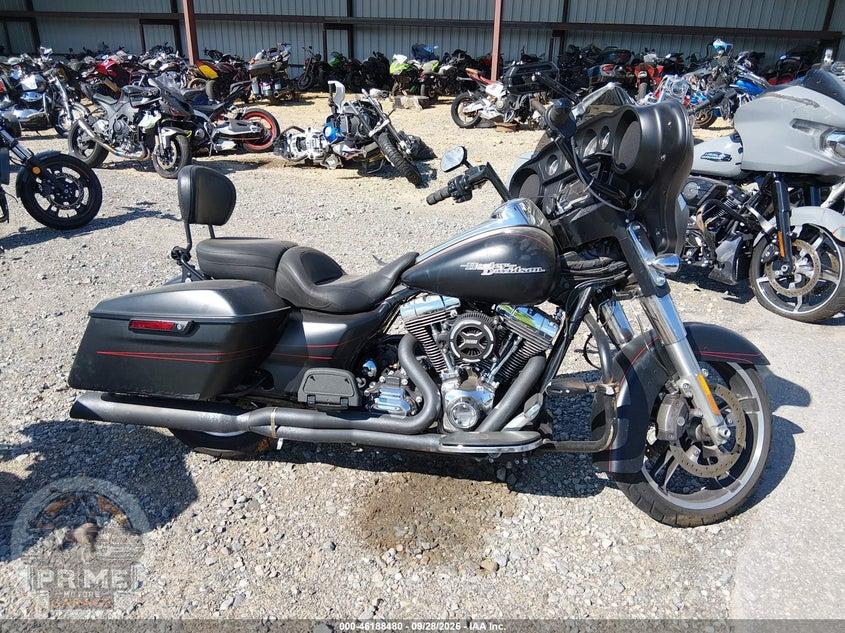 2015 HARLEY-DAVIDSON FLHXS (STREET GLIDE SPECIAL) STREET GLIDE SPECIAL — фото 12