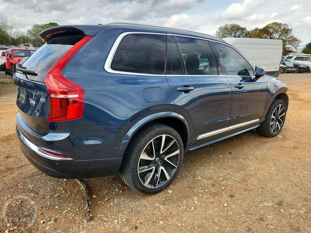 2024 VOLVO XC90 — фото 3