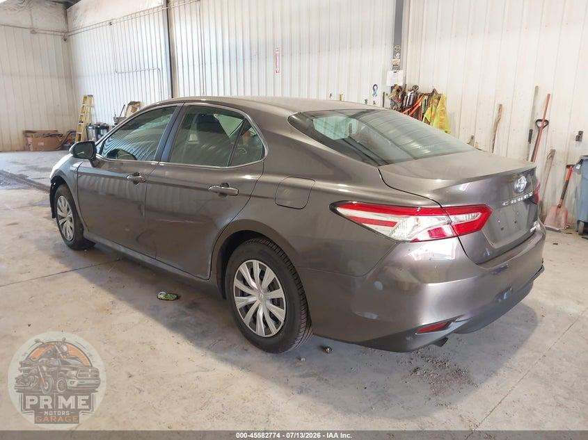 2018 TOYOTA CAMRY HYBRID LE — фото 3