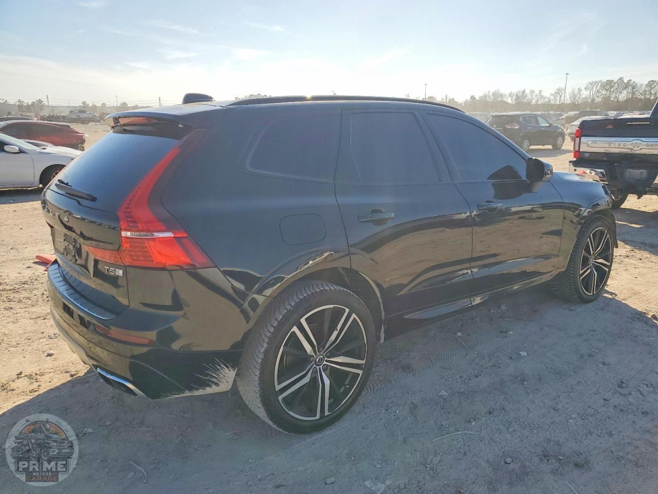 2020 VOLVO XC60 — фото 3