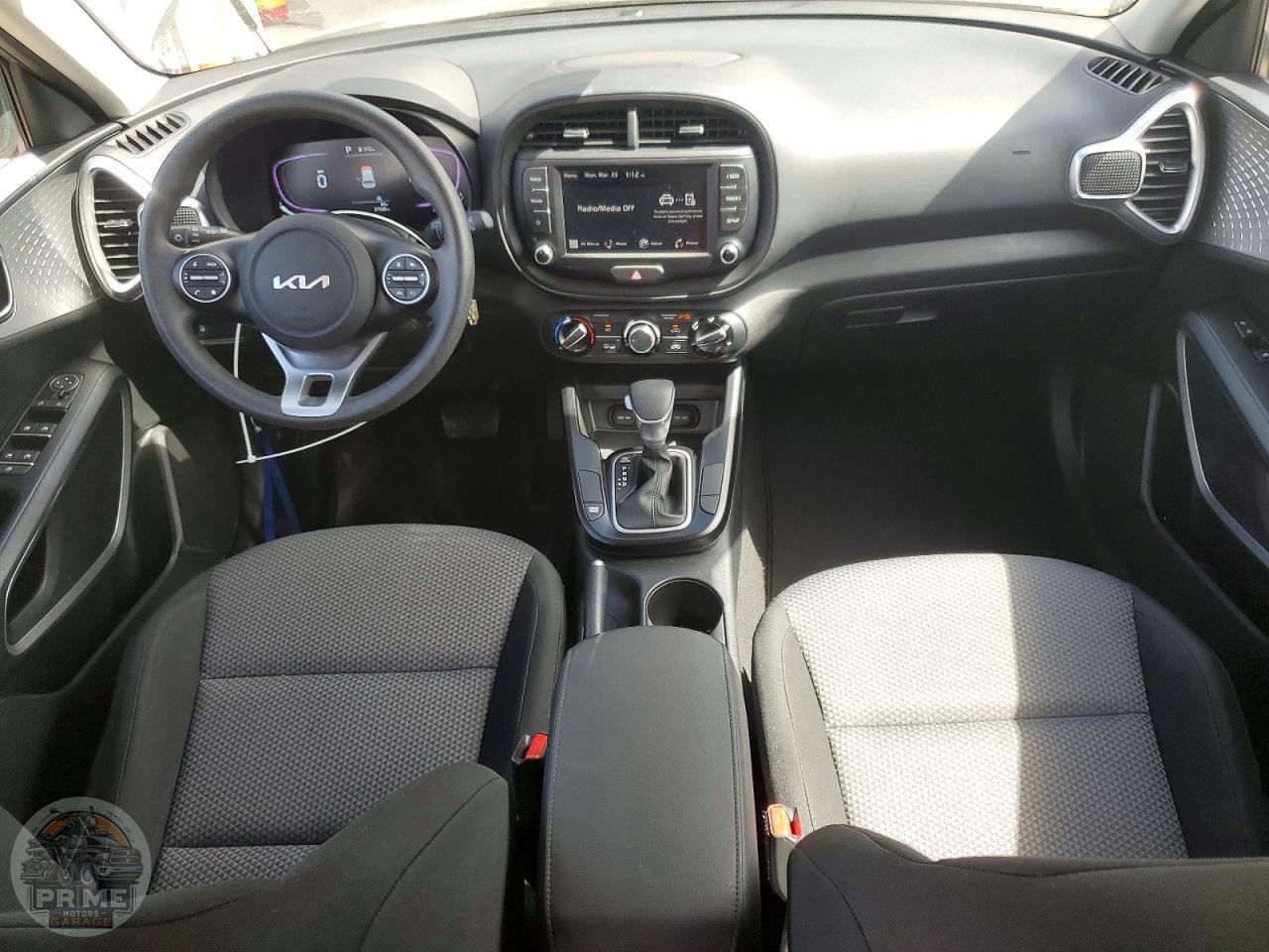 2025 KIA SOUL — фото 8