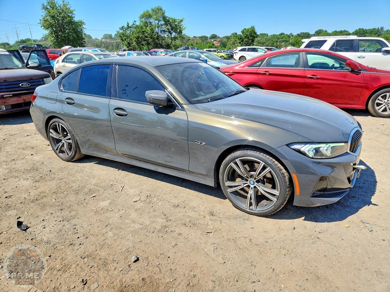 2023 BMW 3 SERIES — фото 4