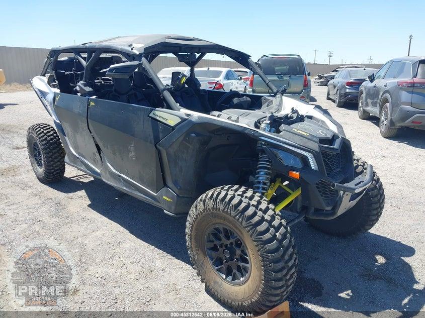 2018 CAN-AM MAVERICK X3 MAX TURBO — фото 1