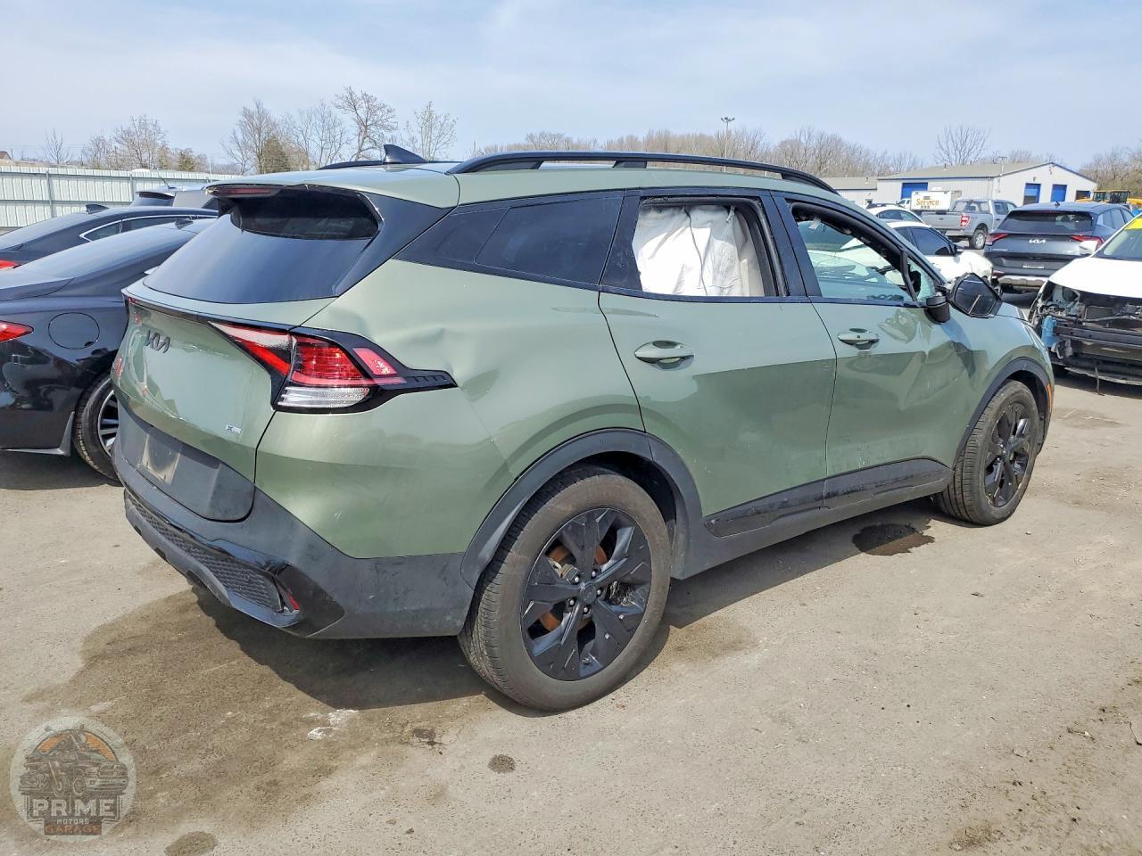 2025 KIA SPORTAGE — фото 3