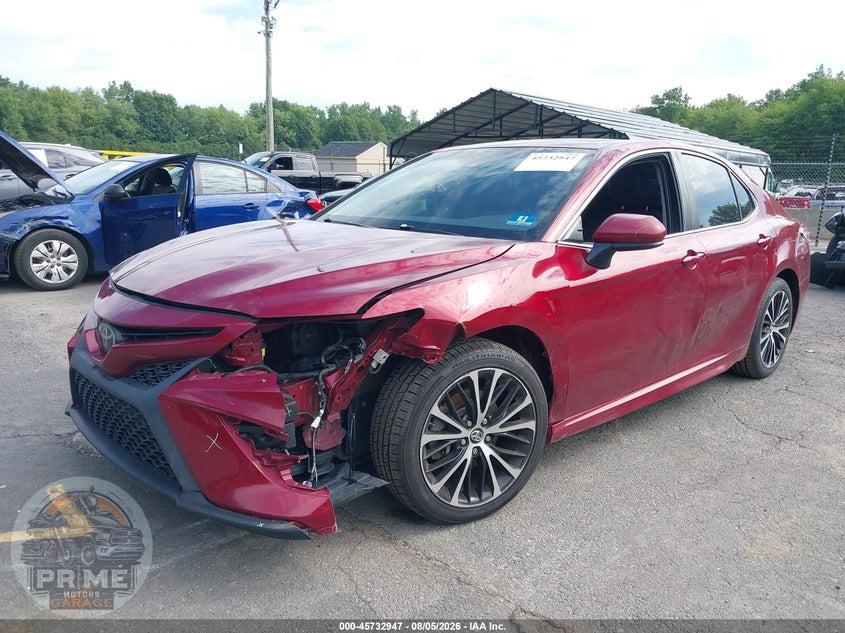2018 TOYOTA CAMRY SE — фото 2