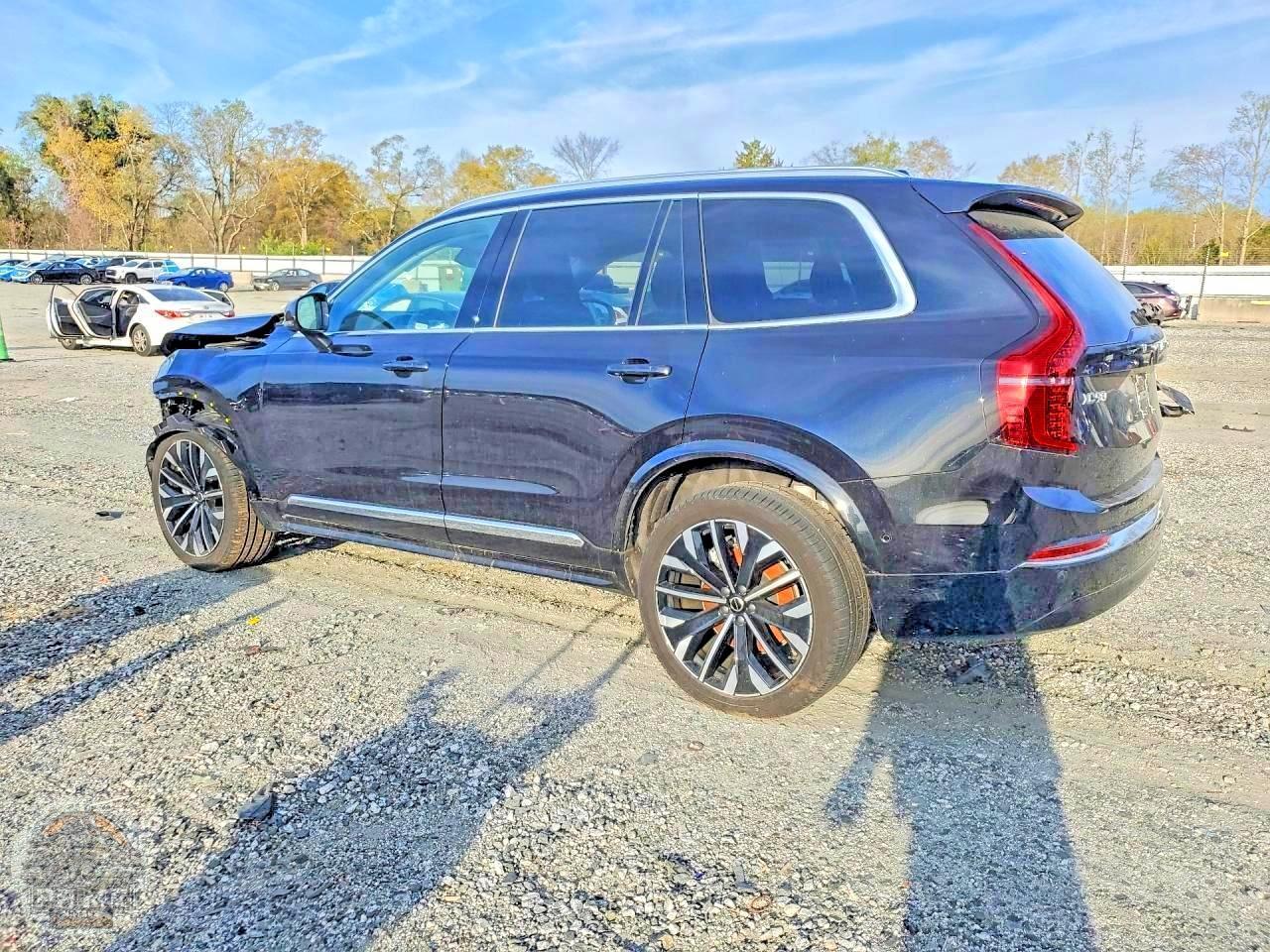 2025 VOLVO XC90 — фото 2
