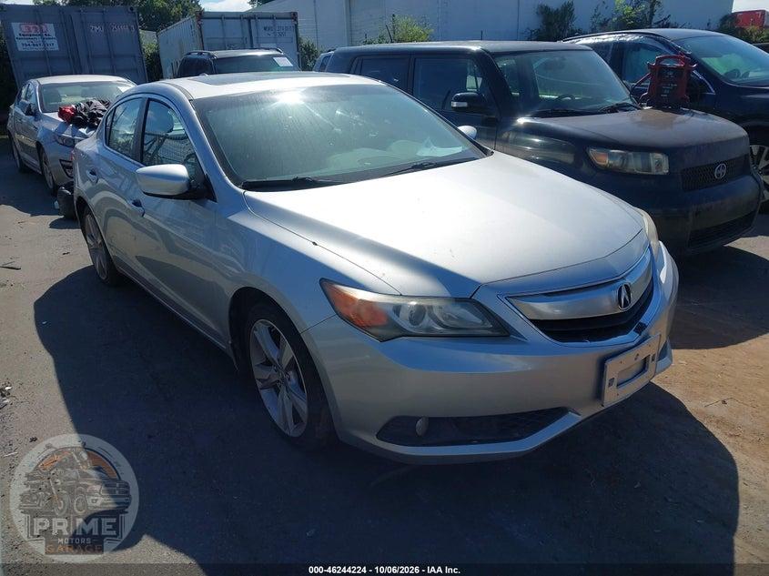 2013 ACURA ILX 2.0L — фото 1