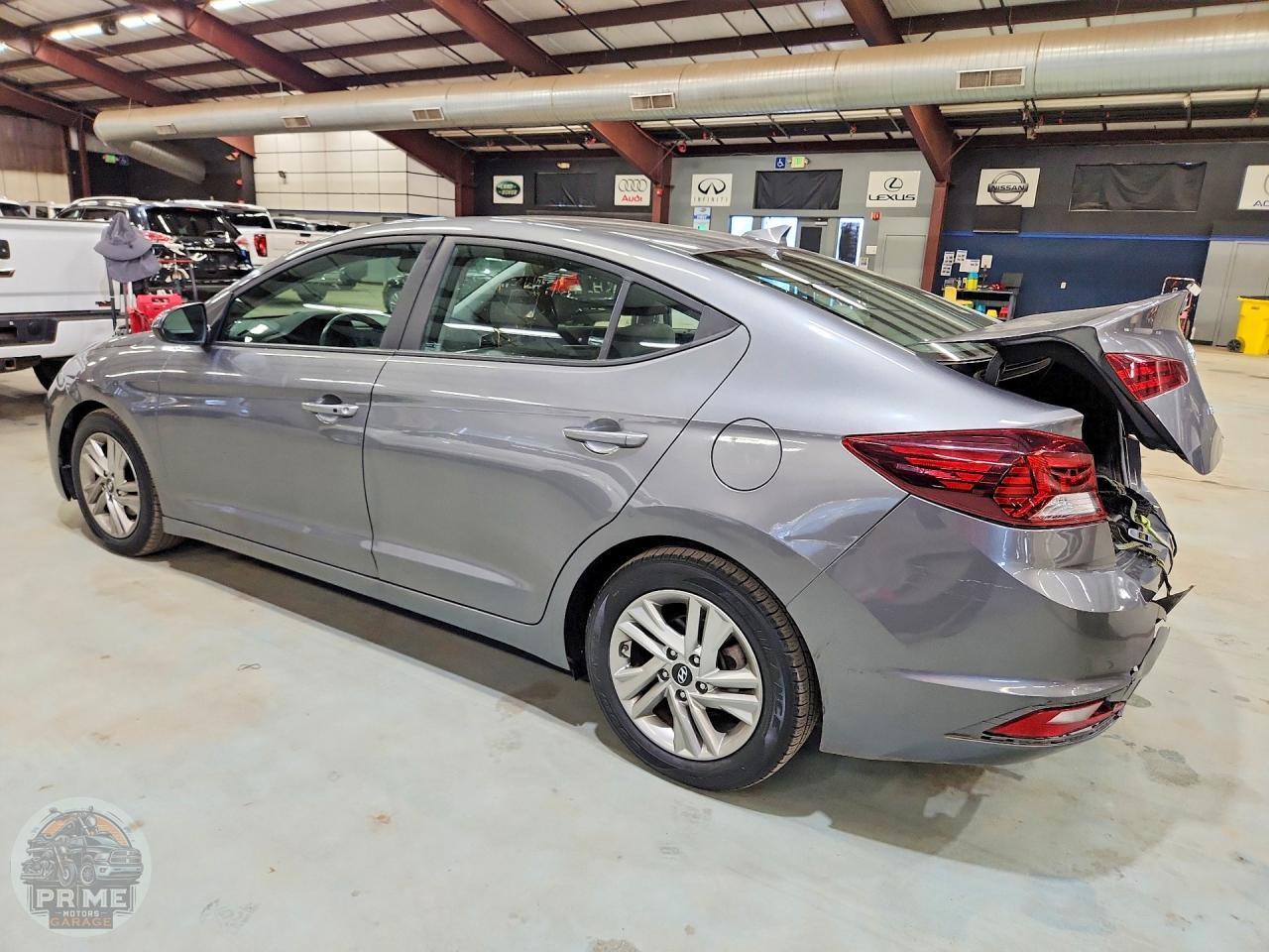 2020 HYUNDAI ELANTRA — фото 6