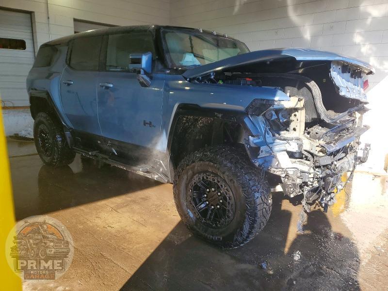 2024 GMC HUMMER — фото 4