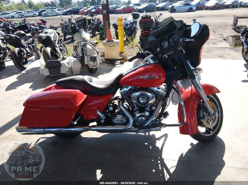 2010 HARLEY-DAVIDSON FLHX (STREET GLIDE) — фото 12