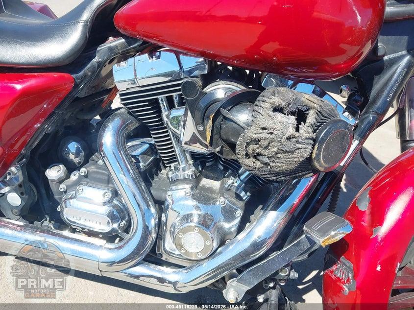 2010 HARLEY-DAVIDSON FLHX (STREET GLIDE) — фото 8