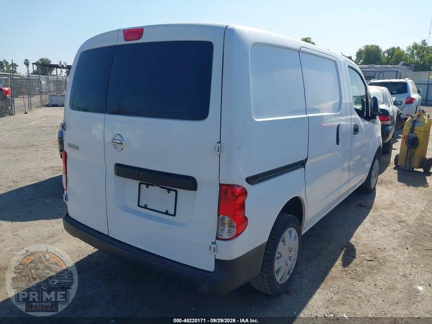 2018 NISSAN NV200 S — фото 4