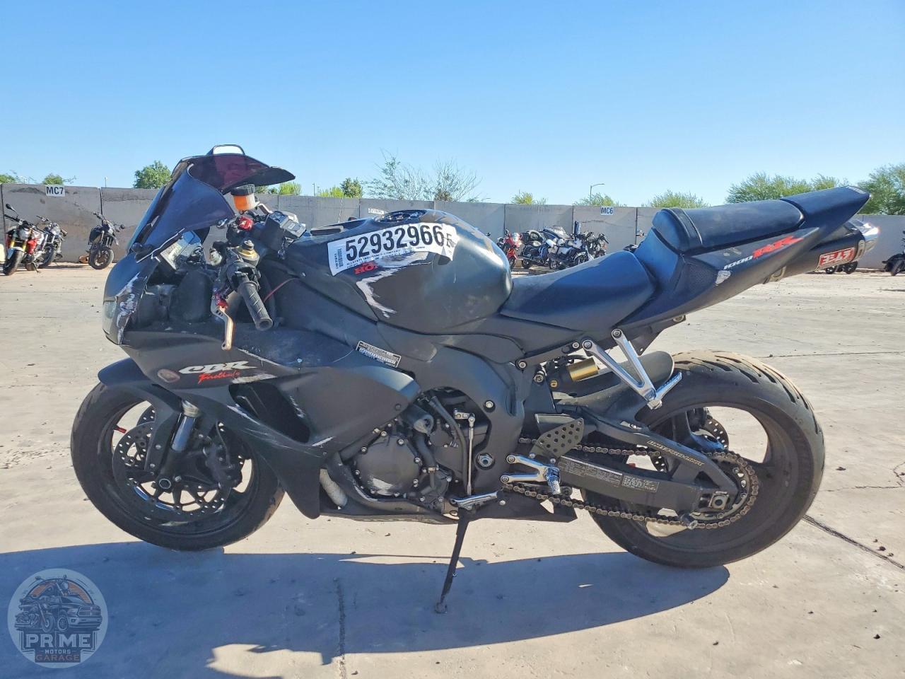 2007 HONDA CBR1000 — фото 3
