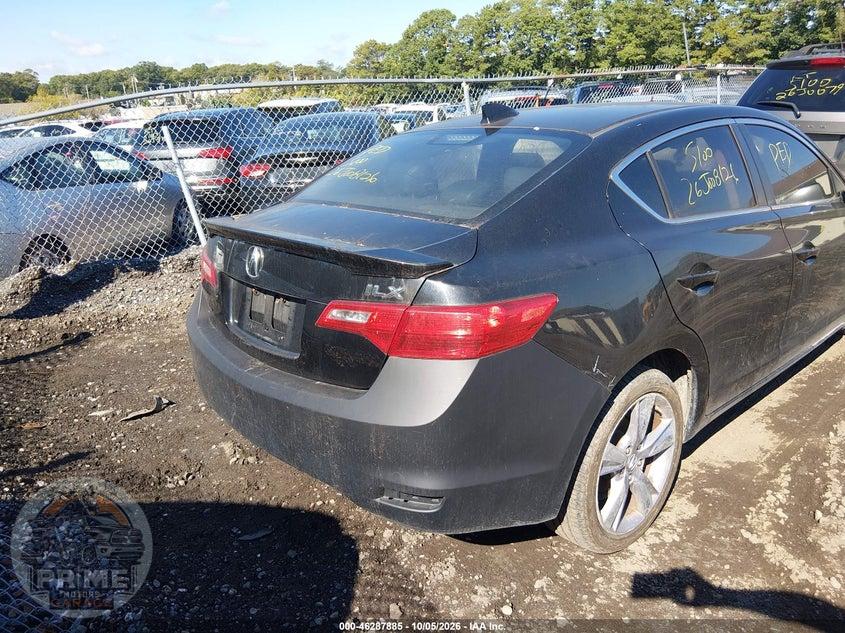2013 ACURA ILX 2.0L — фото 15