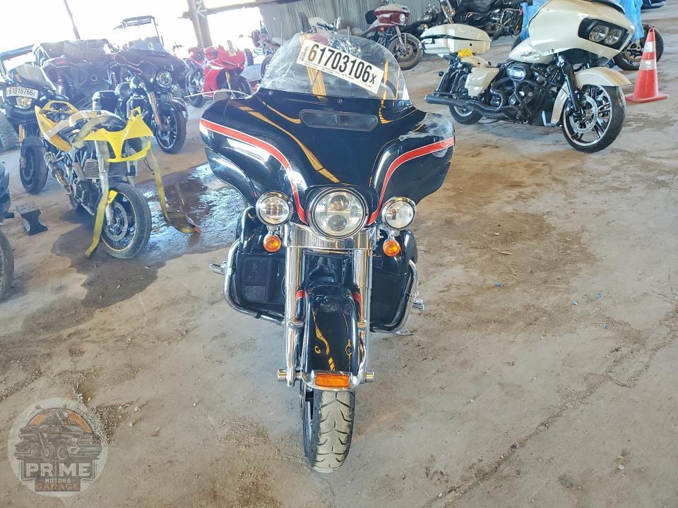 2017 HARLEY-DAVIDSON FLHTK (ULTRA LIMITED) — фото 2