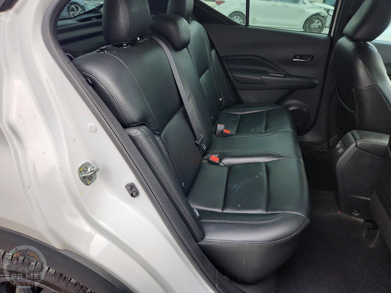 2021 NISSAN KICKS — фото 11