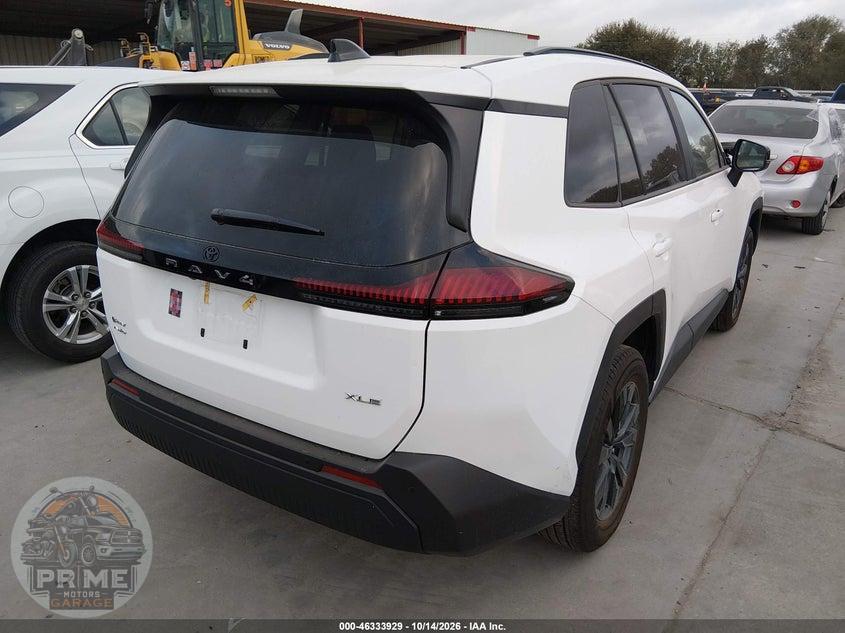 2026 TOYOTA RAV4 XLE PREMIUM — фото 4