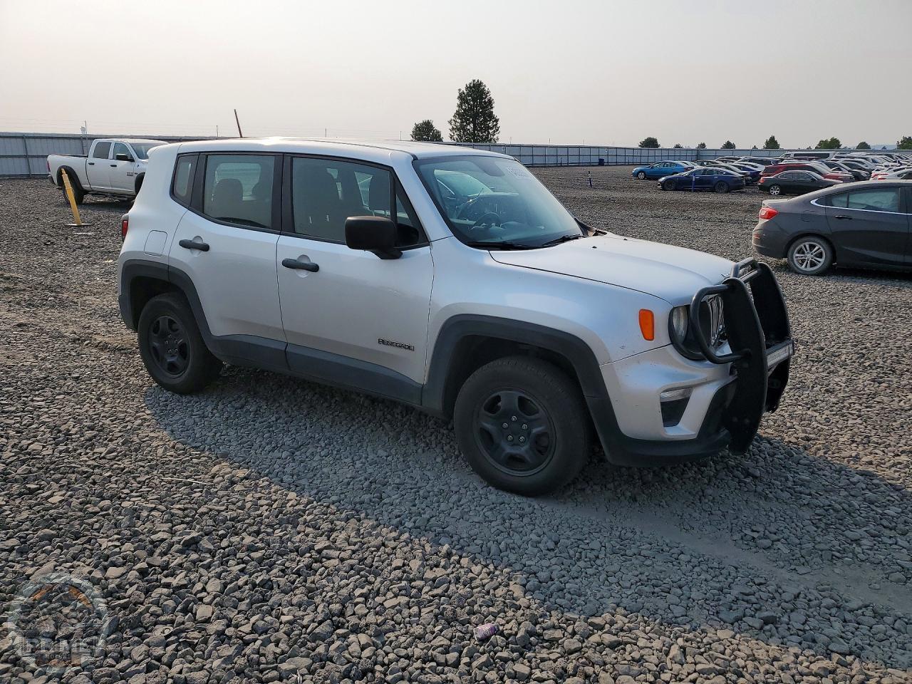 2020 JEEP RENEGADE — фото 4