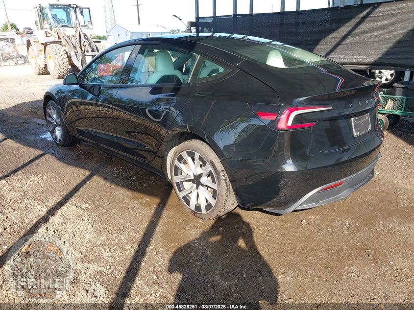 2024 TESLA MODEL 3 LONG RANGE DUAL MOTOR ALL-WHEEL DRIVE/REAR-WHEEL DRIVE — фото 3