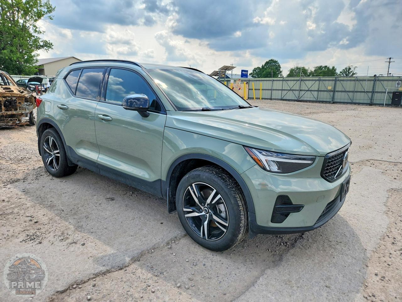 2024 VOLVO XC40 — фото 10
